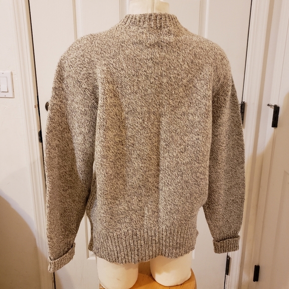 Eddie Bauer Vintage Men's Heathered Tan Sweater Size MED - Picture 6 of 7